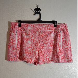 Reel Legends Women's Size XL Performance Shorts UPF 50+ Wicking Zip Pockets